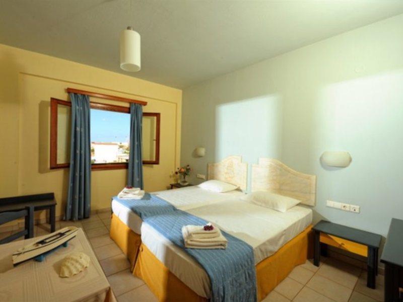 Arlekin Tango Apartment Malia Exterior foto
