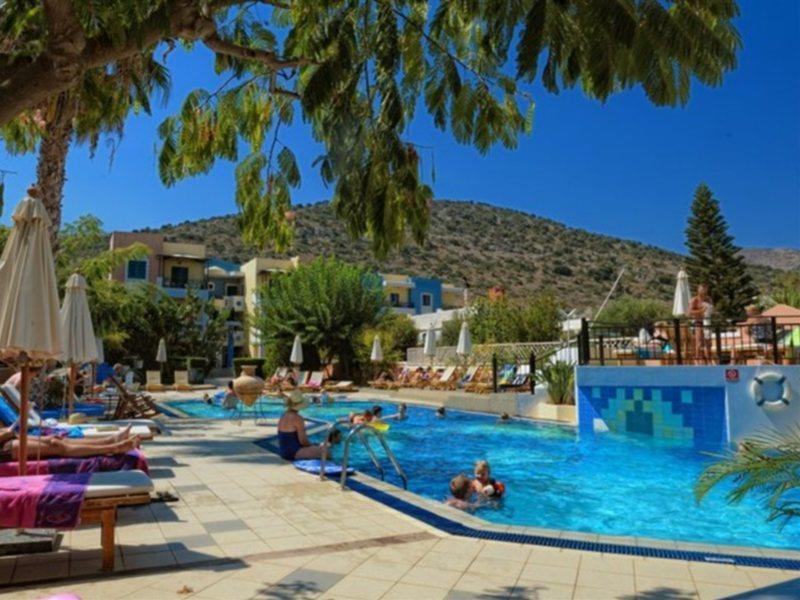 Arlekin Tango Apartment Malia Exterior foto